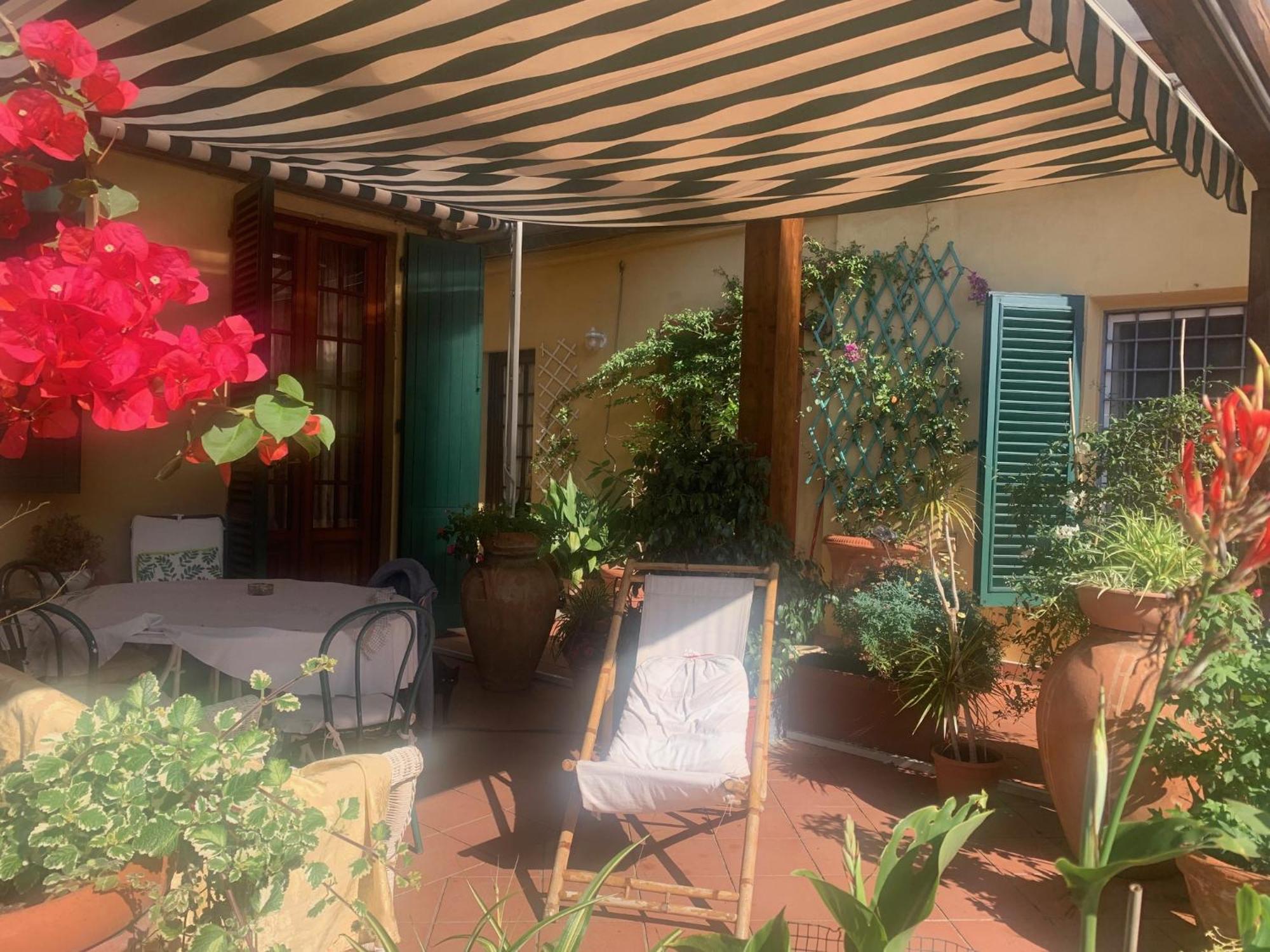 La Terrazza Da Ernestina Leilighet Lucca Eksteriør bilde