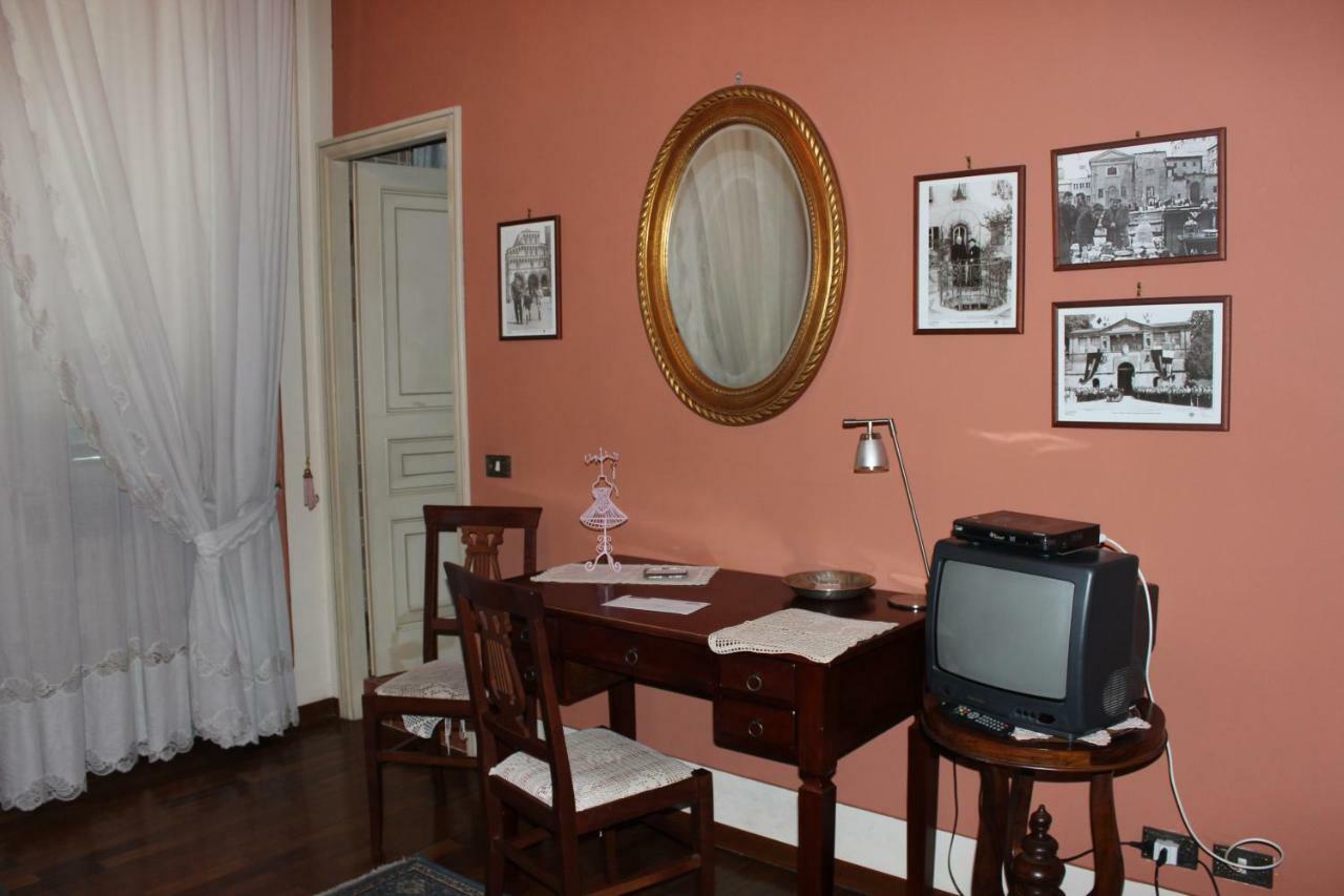 La Terrazza Da Ernestina Leilighet Lucca Eksteriør bilde